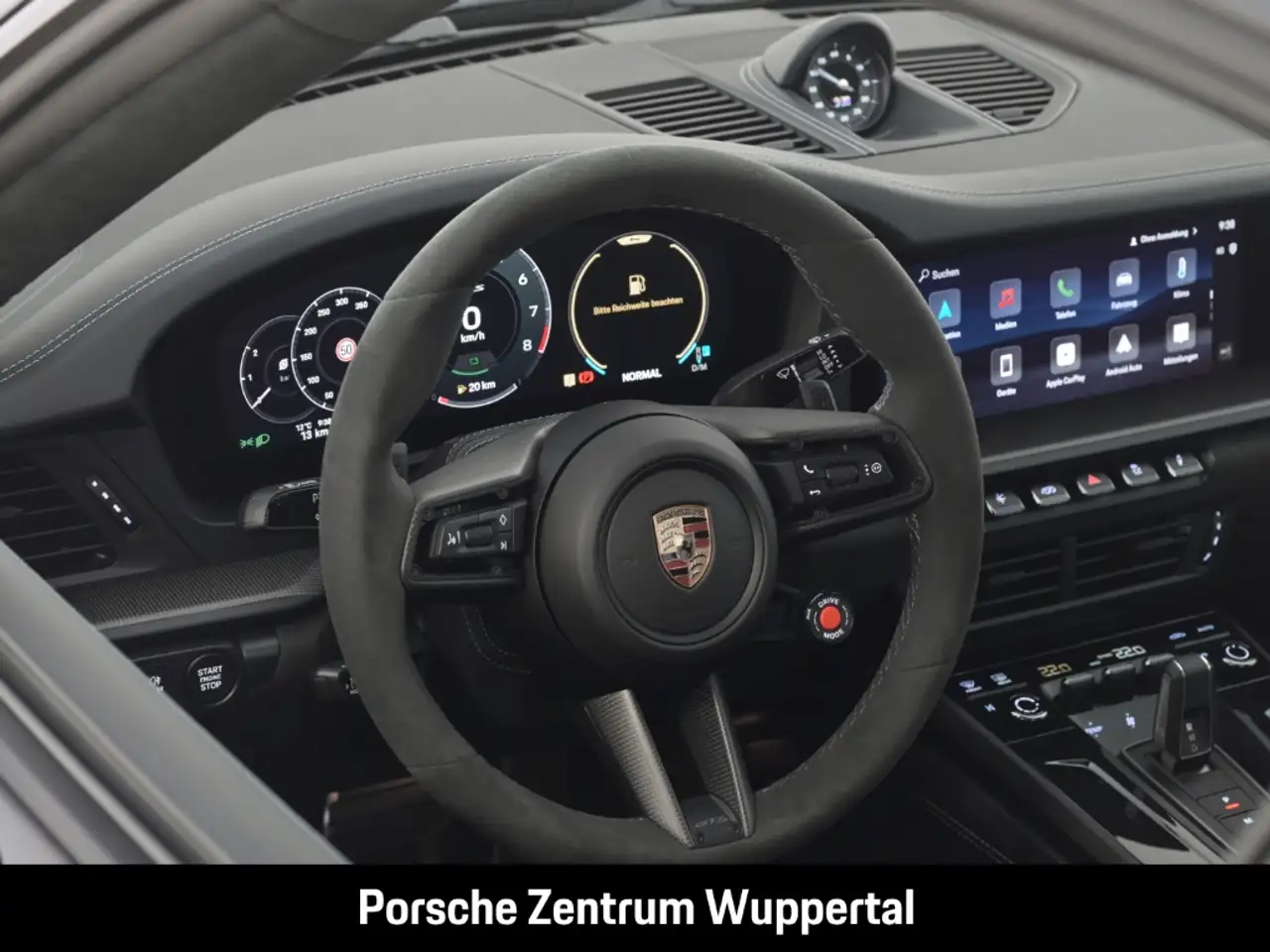 Porsche 992 911 13