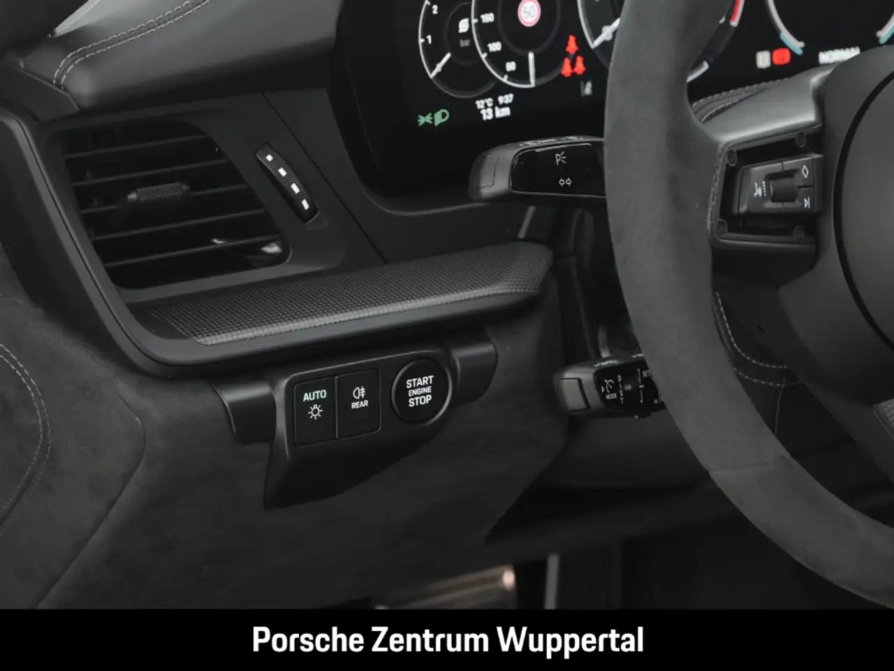 Porsche 992 911 14