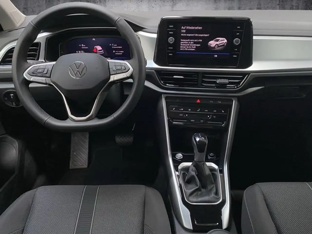 Volkswagen T-Roc 10