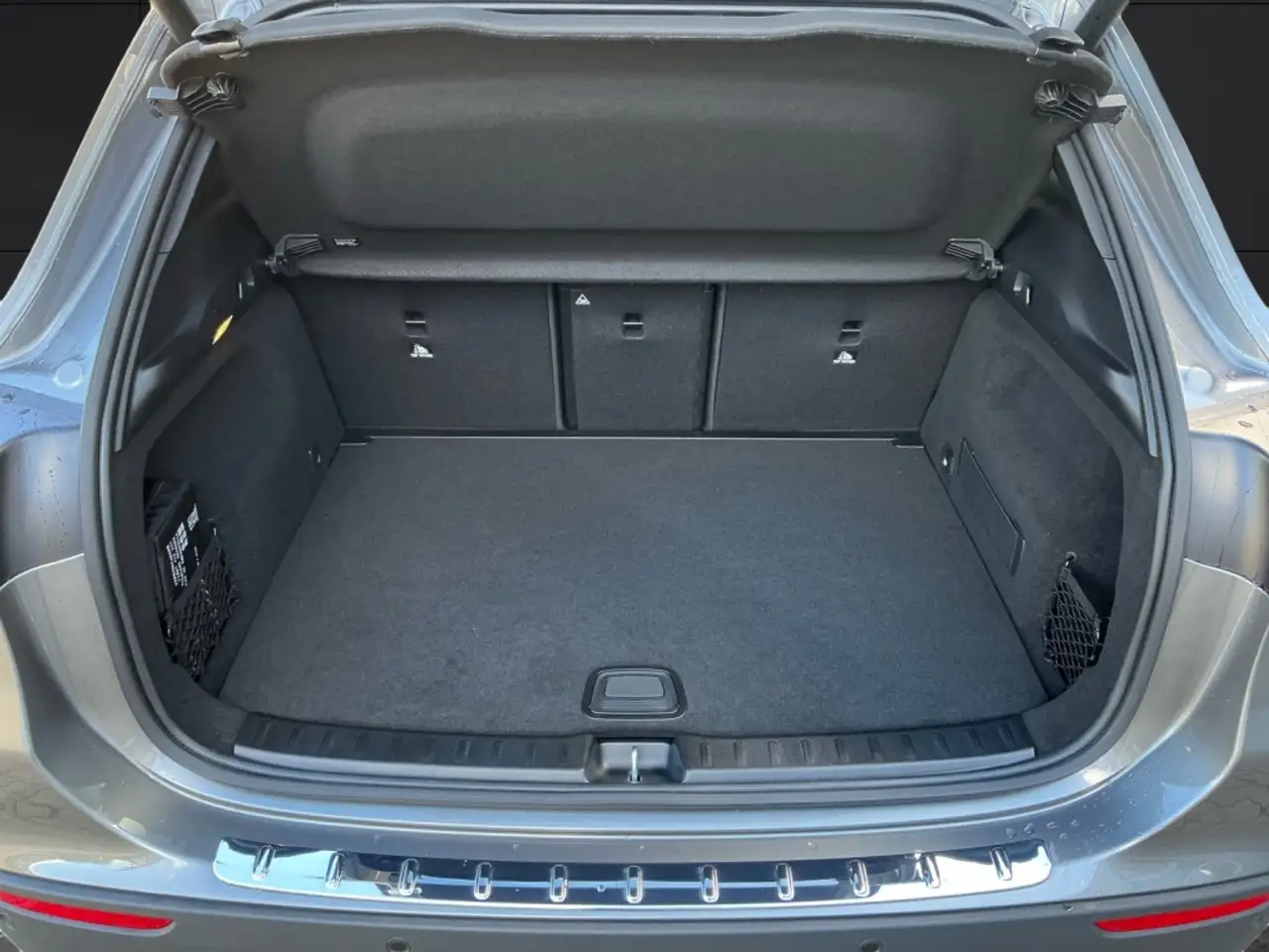 Mercedes-Benz GLA 200 15
