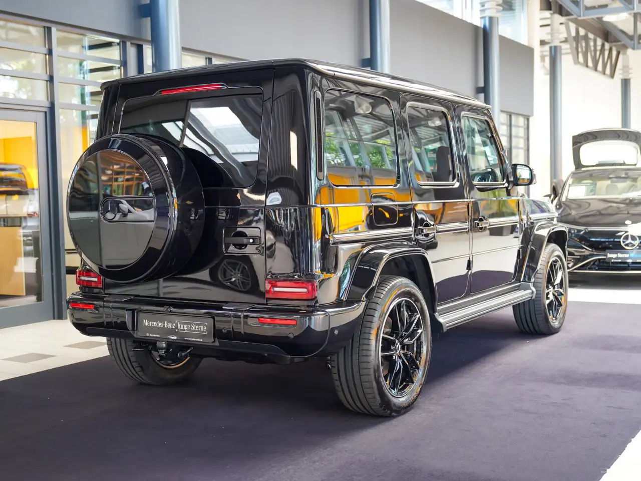 Mercedes-Benz G 450 3