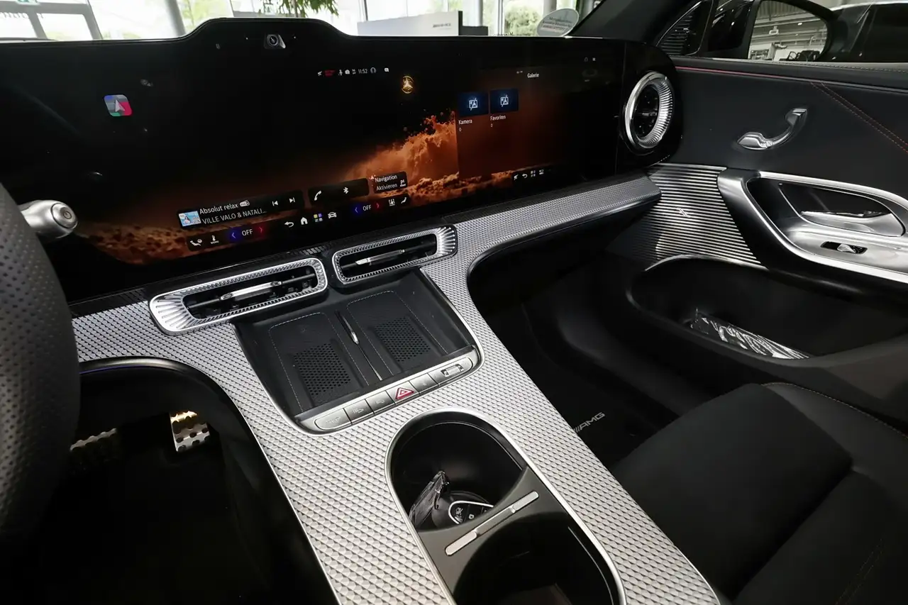 Mercedes-Benz GLC 400 10