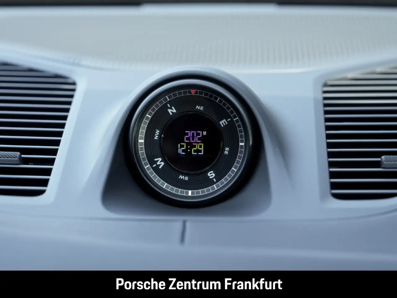 Porsche Cayenne 13