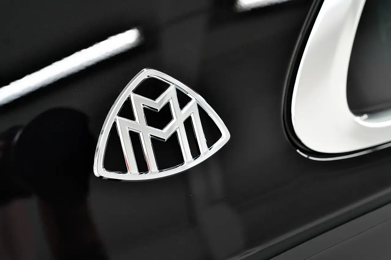 Maybach Inny Mercedes-Maybach 4