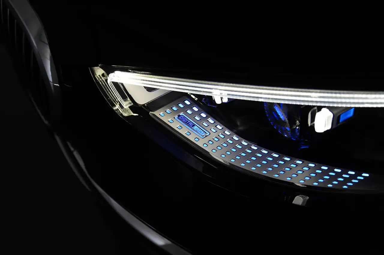 Maybach Inny Mercedes-Maybach 9