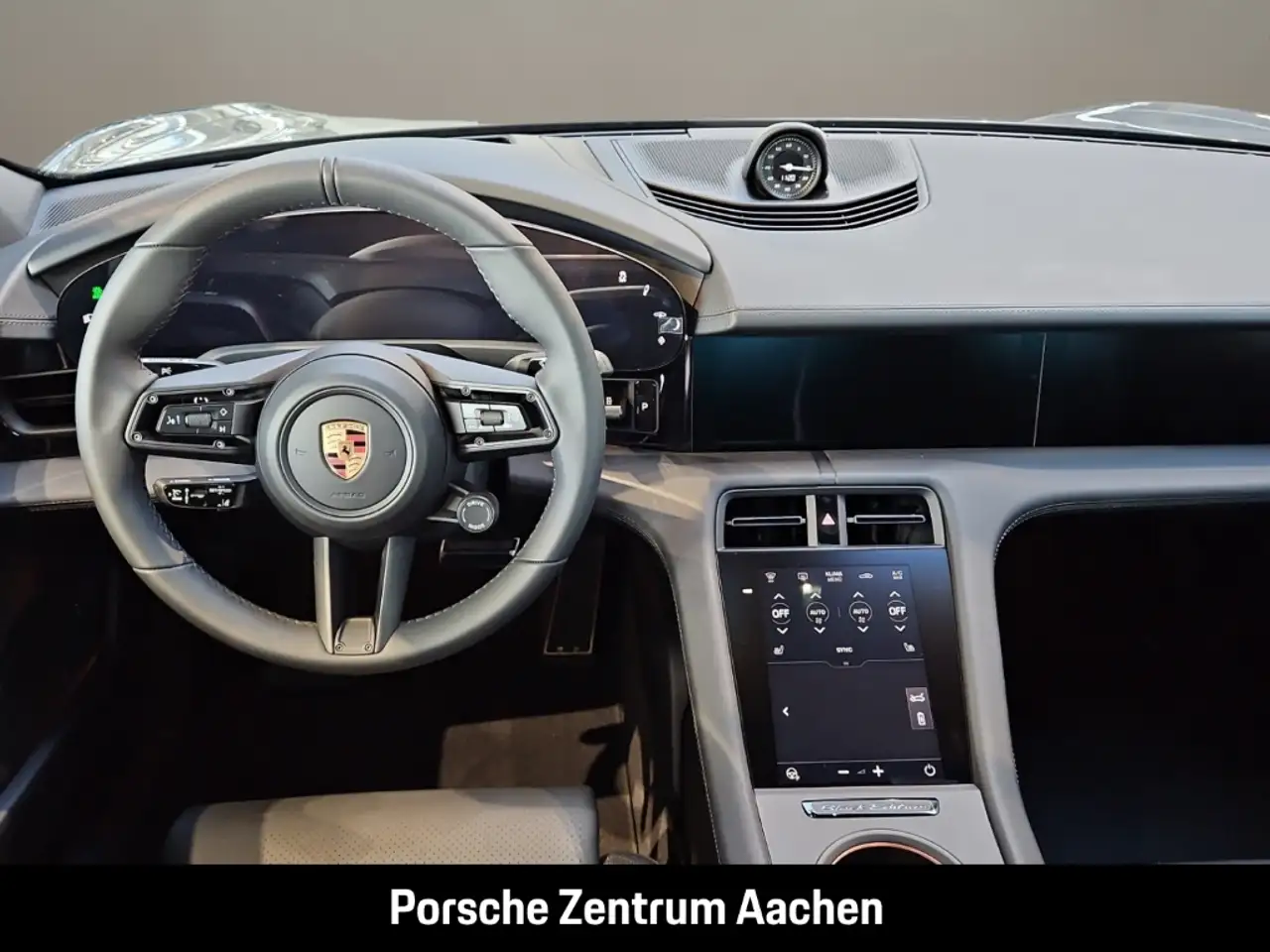 Porsche Taycan 11