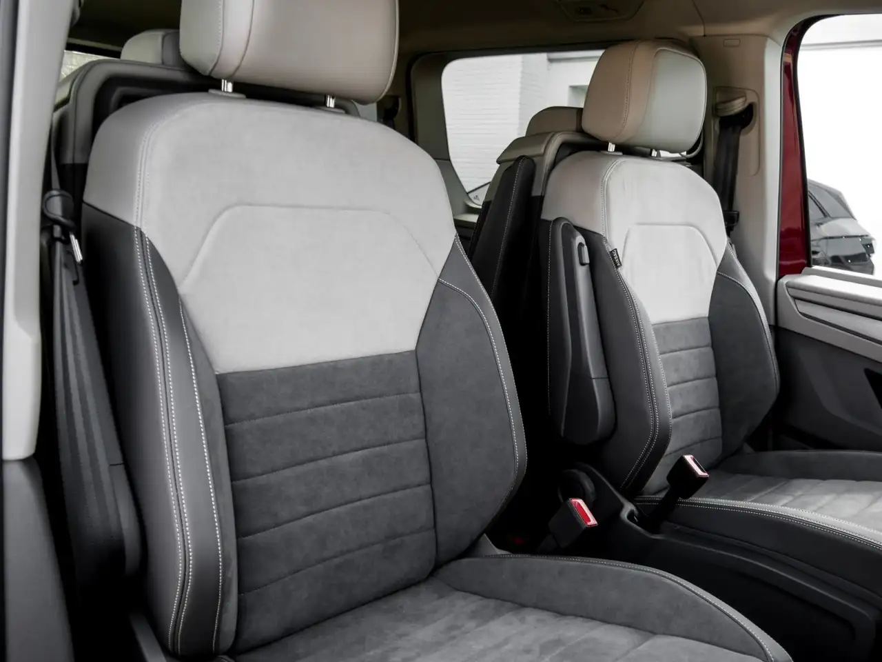 Volkswagen T7 Multivan 6