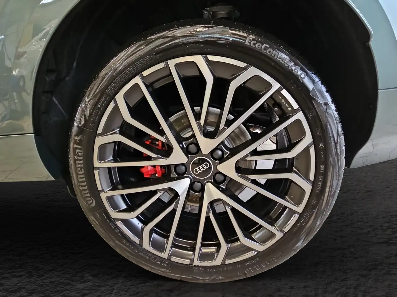 Audi Q3 6