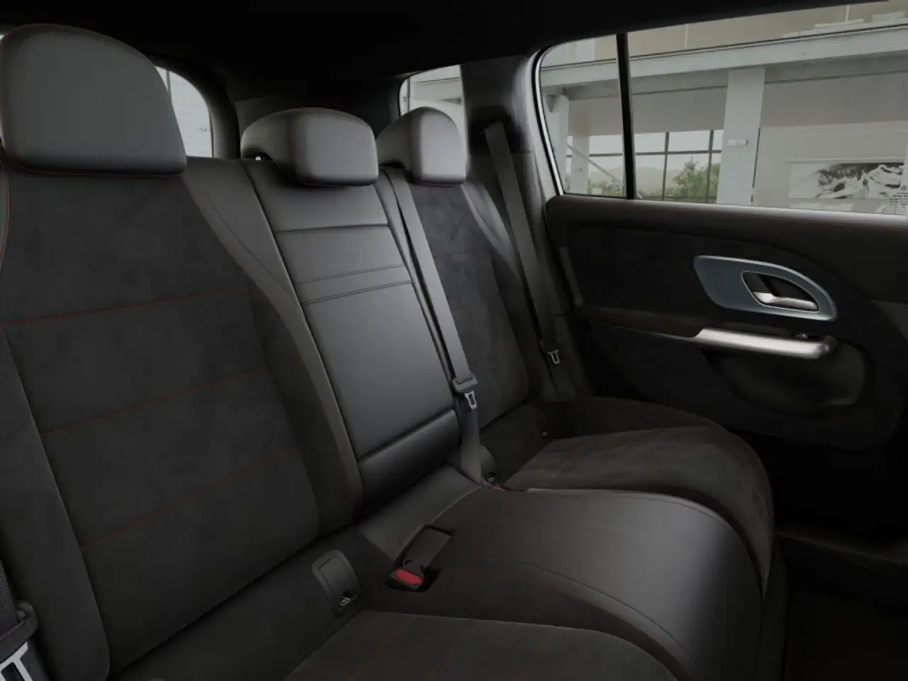 Mercedes-Benz GLB 250 10