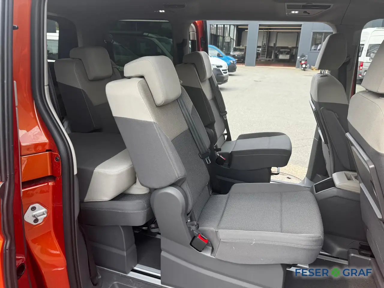 Volkswagen T7 Multivan 6
