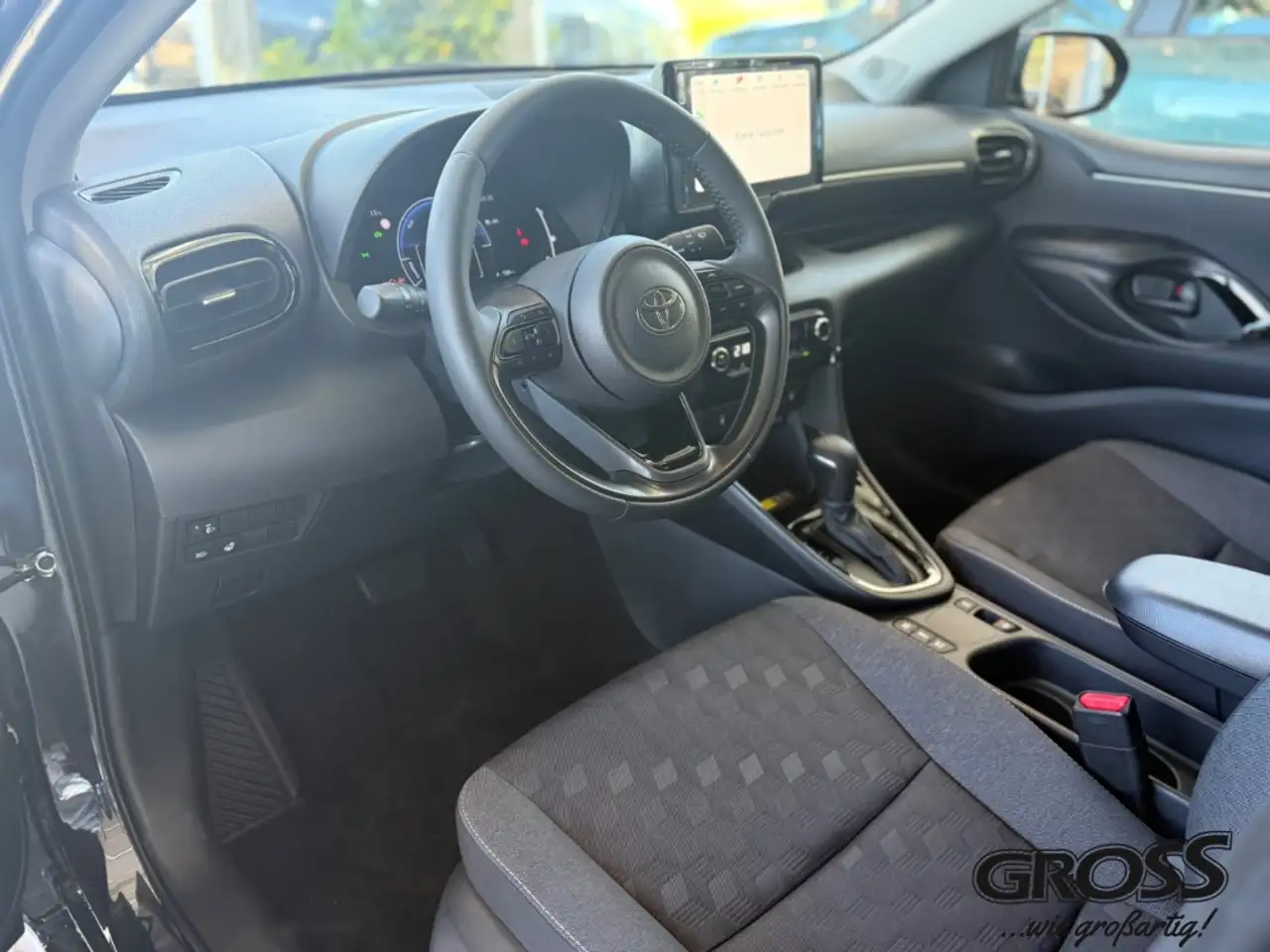 Toyota Yaris 13