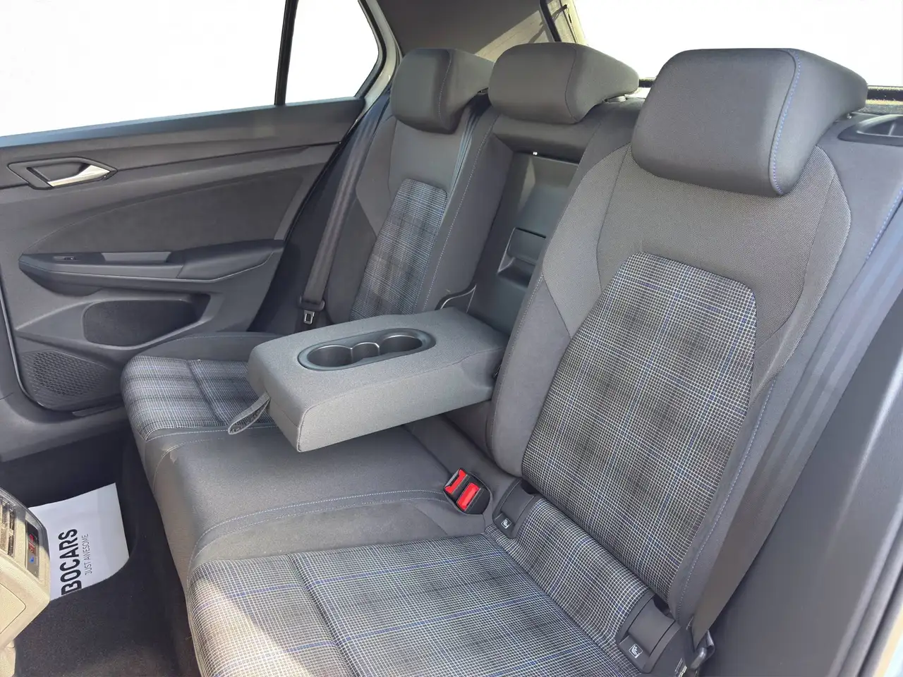 Volkswagen Golf 12