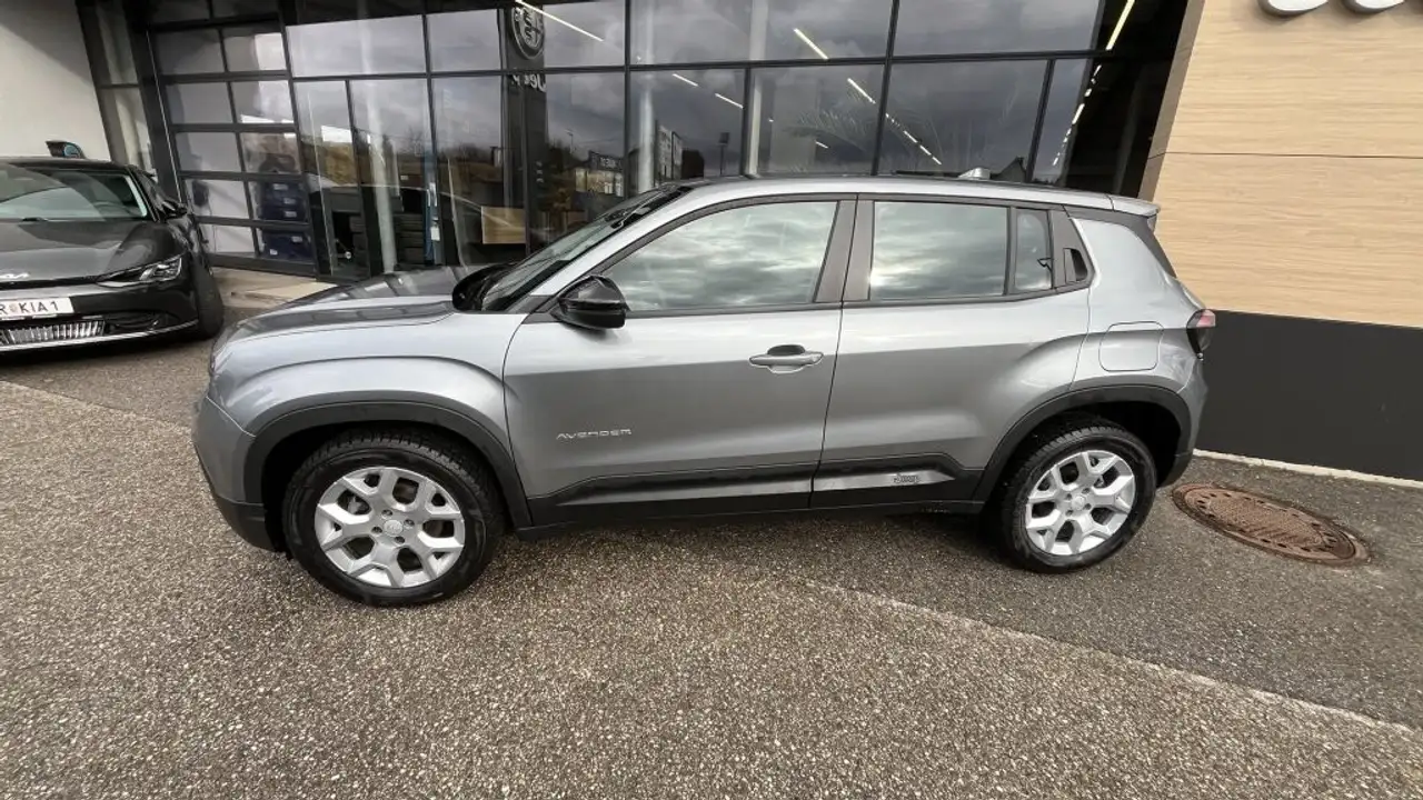 Jeep Avenger 2