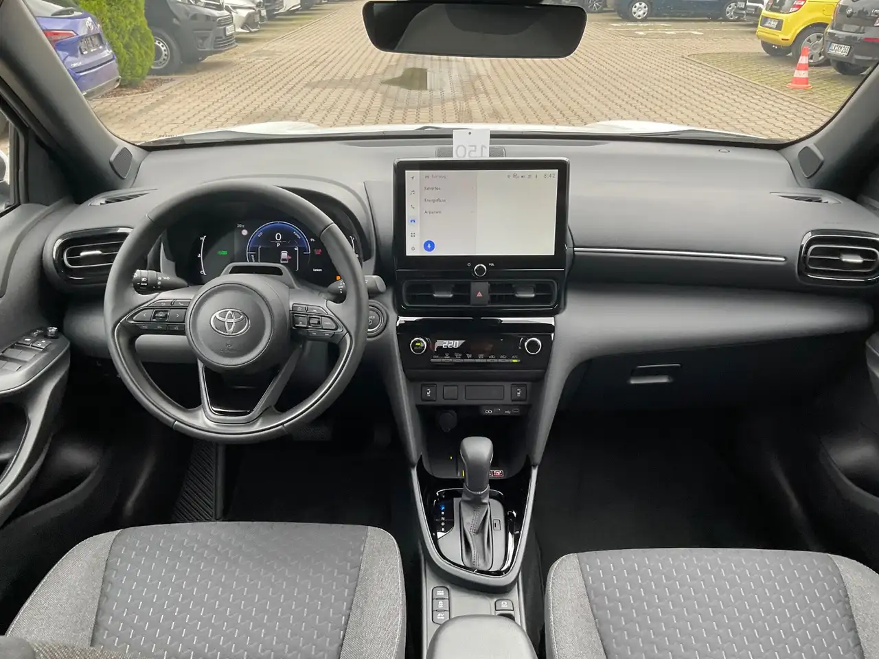 Toyota Yaris 10