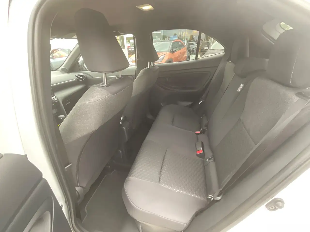 Toyota Yaris 14