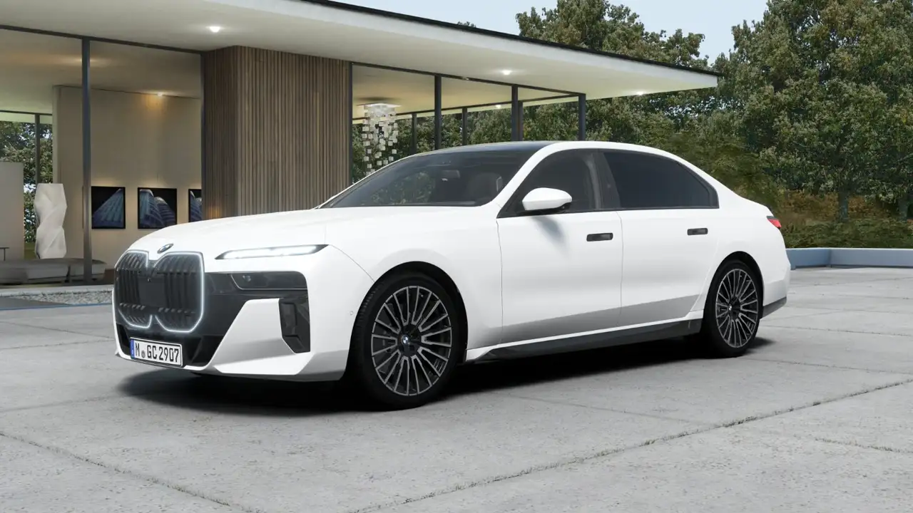 BMW 740