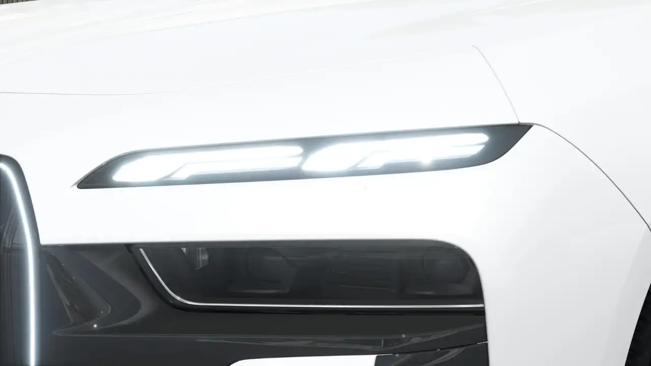 BMW 740 6