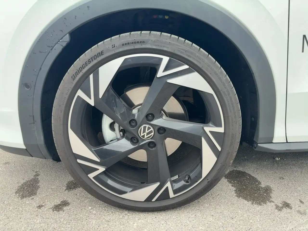 Volkswagen T-Roc 13