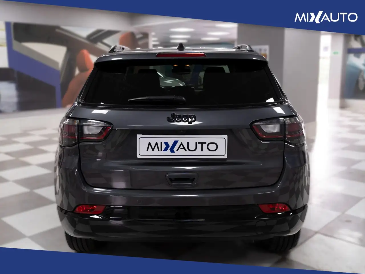 Jeep Compass 4