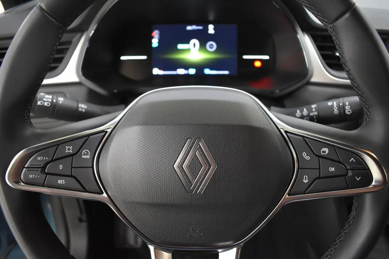 Renault Symbioz 6