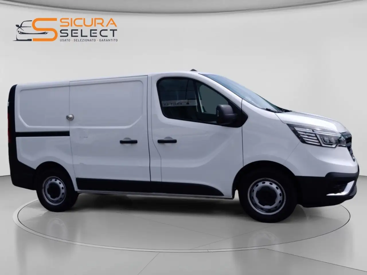 Renault Trafic 6