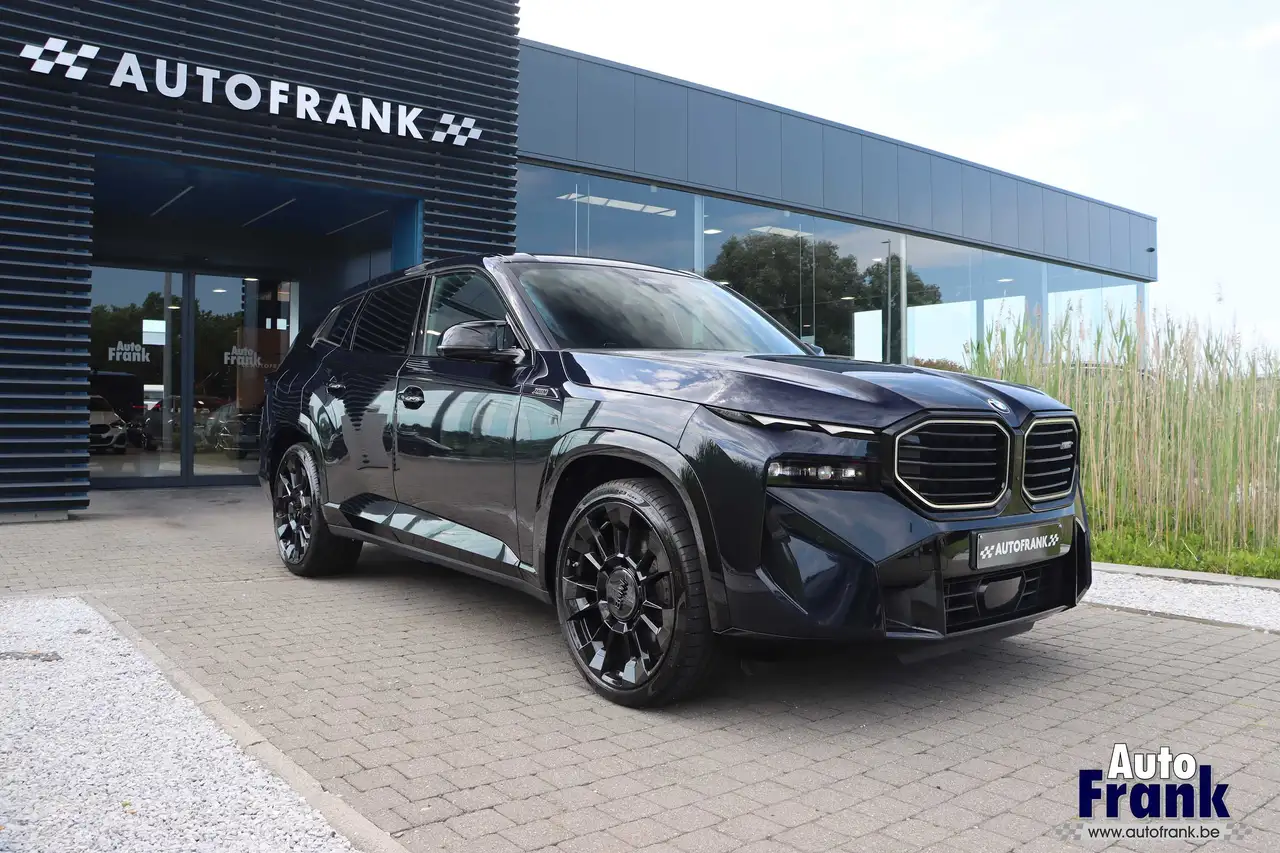 BMW XM
