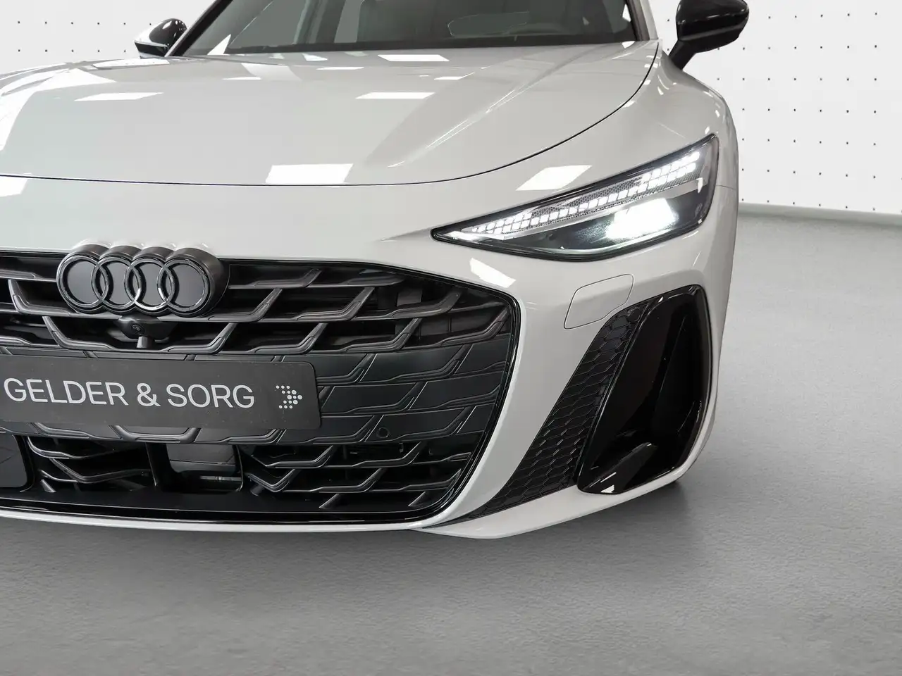 Audi A6 12