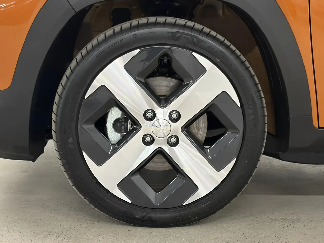 Hyundai Inster 8