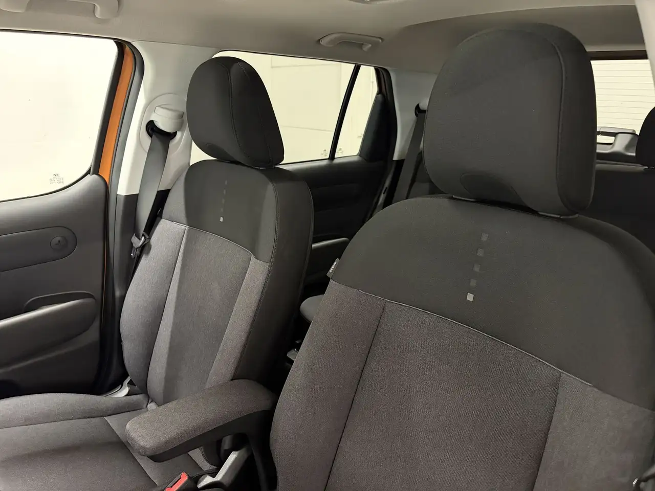 Hyundai Inster 10