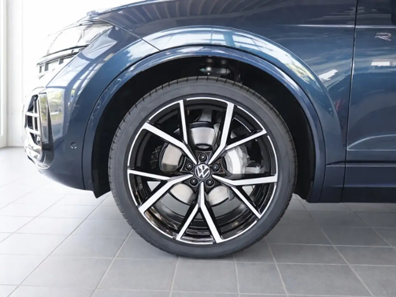 Volkswagen Touareg 11