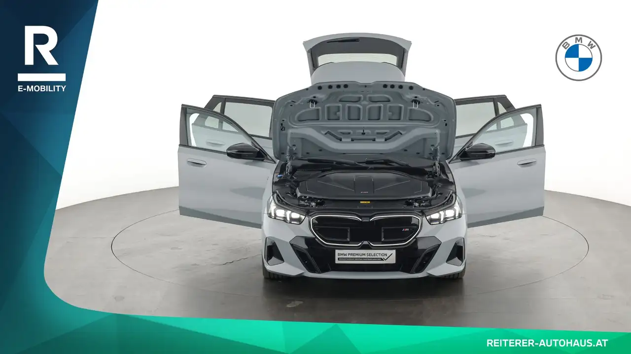 BMW i5 8