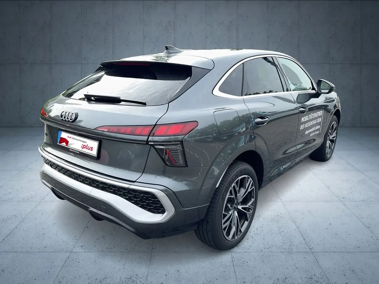 Audi Q3 5