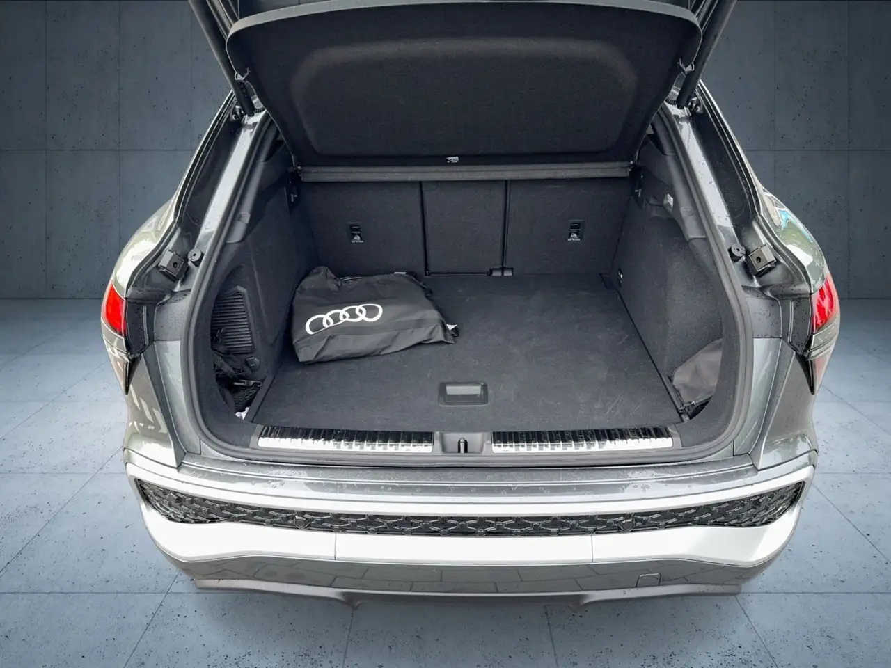 Audi Q3 13