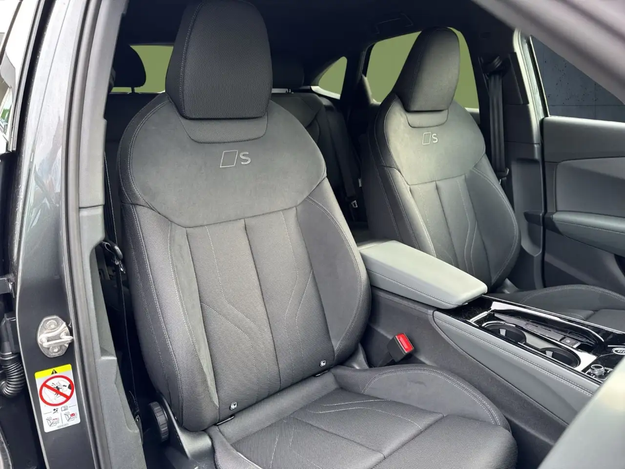 Audi Q3 16