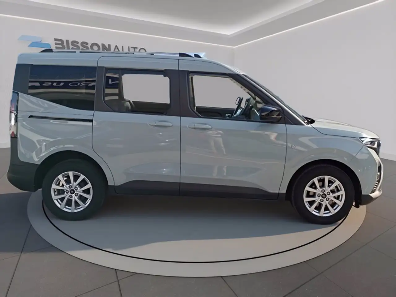 Ford Tourneo 6