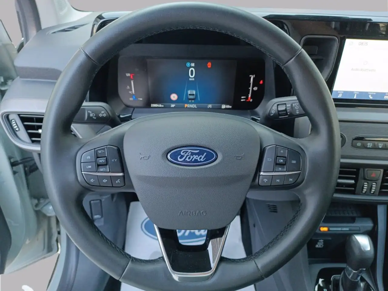Ford Tourneo 10