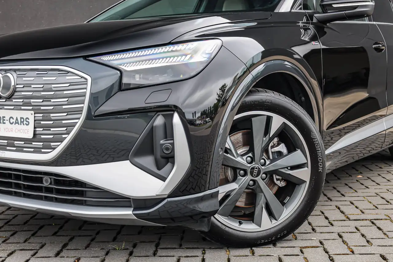 Audi Q4 2