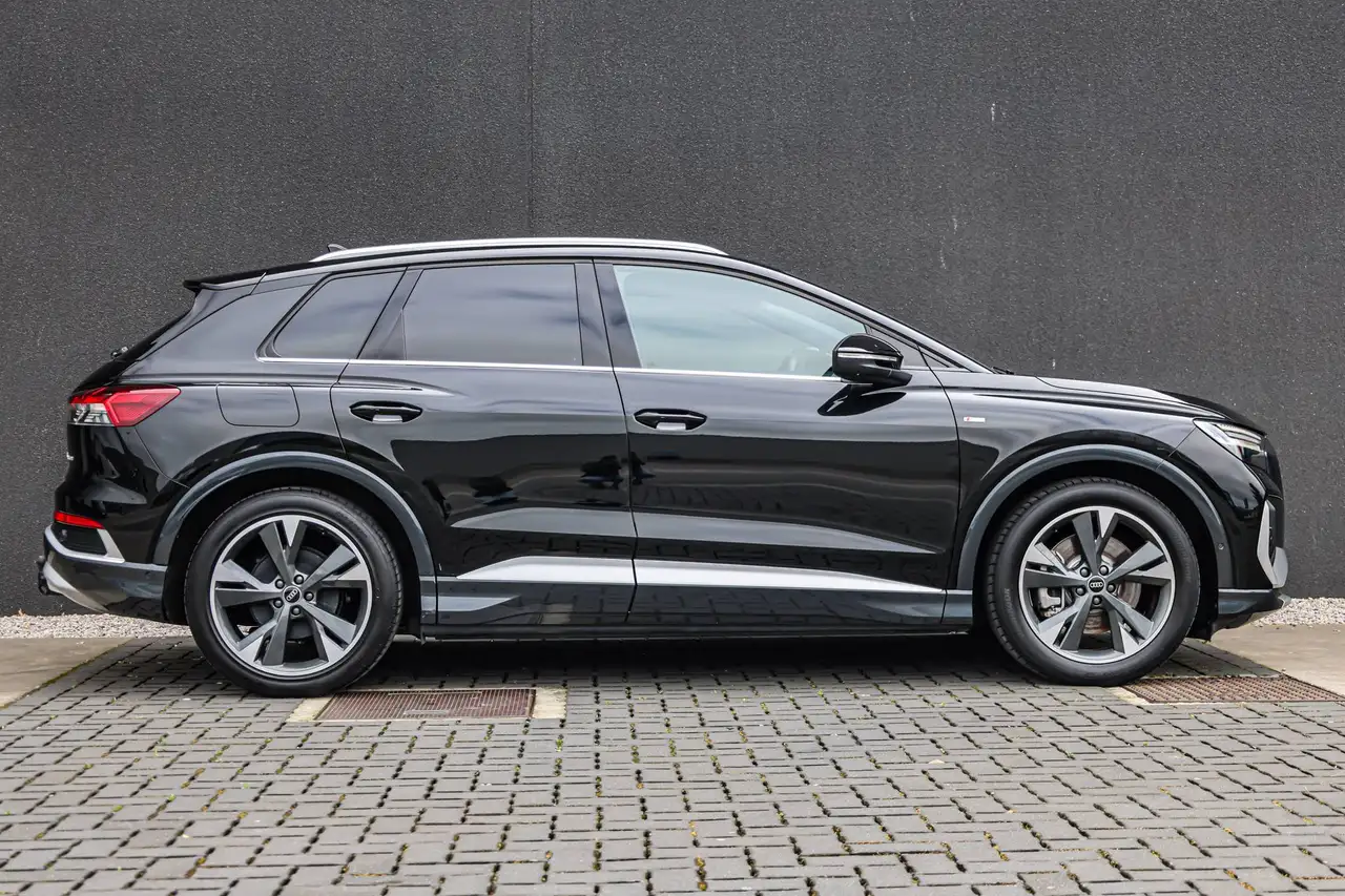Audi Q4 4