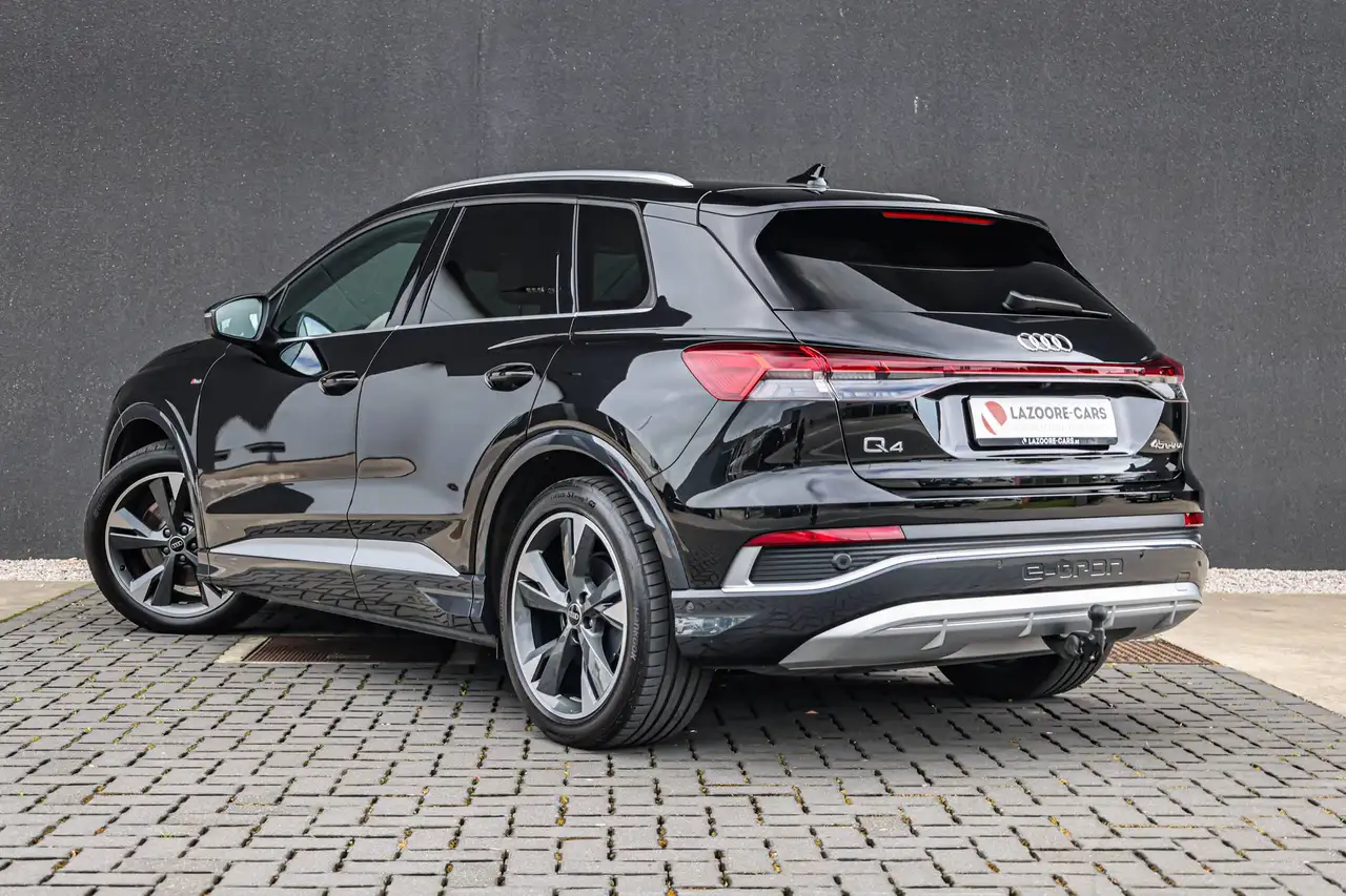 Audi Q4 11