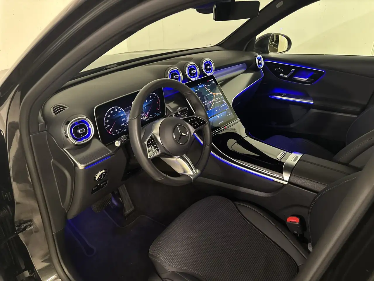 Mercedes-Benz GLC 220 12