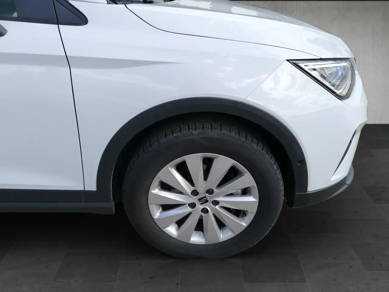 Seat Arona 8