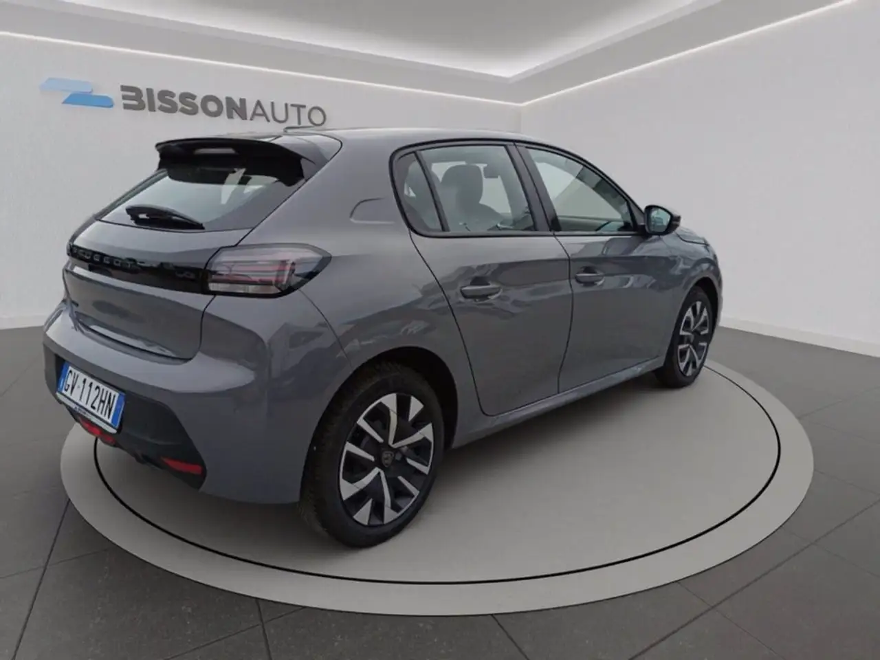 Peugeot 208 5