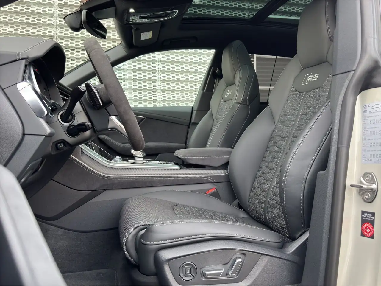 Audi RS 16