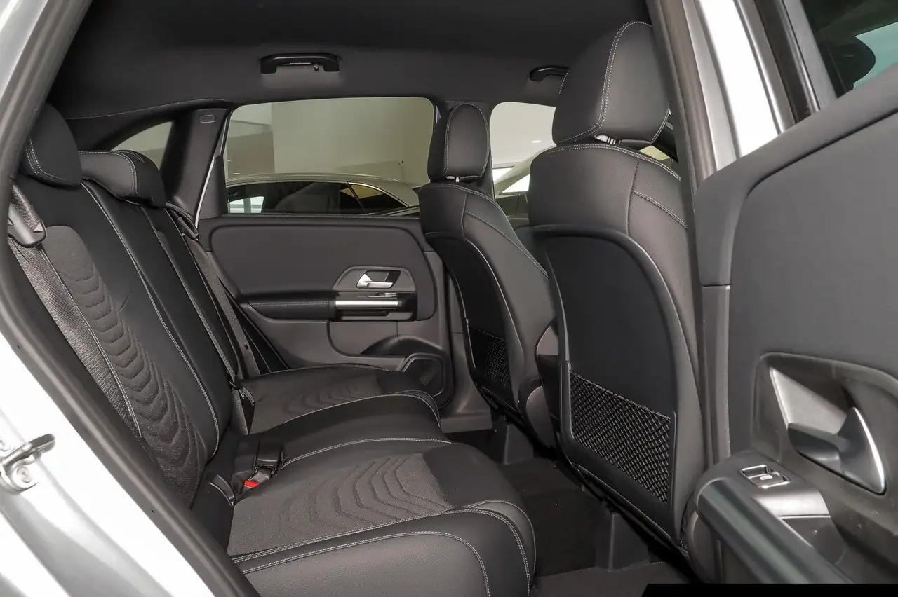 Mercedes-Benz B 200 9