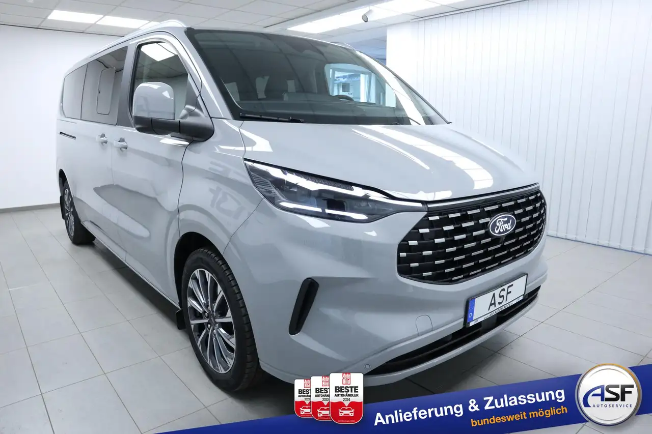 Ford Tourneo 5