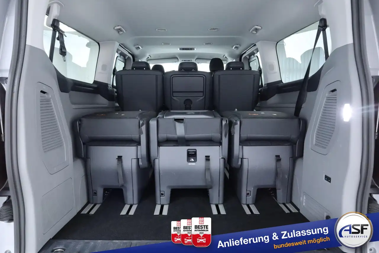Ford Tourneo 13