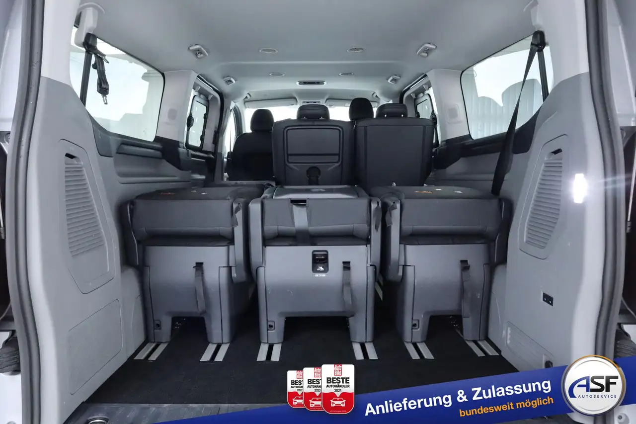 Ford Tourneo 14