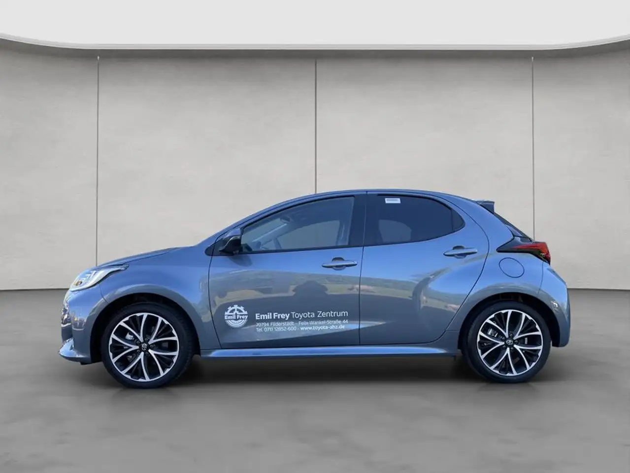 Toyota Yaris 2