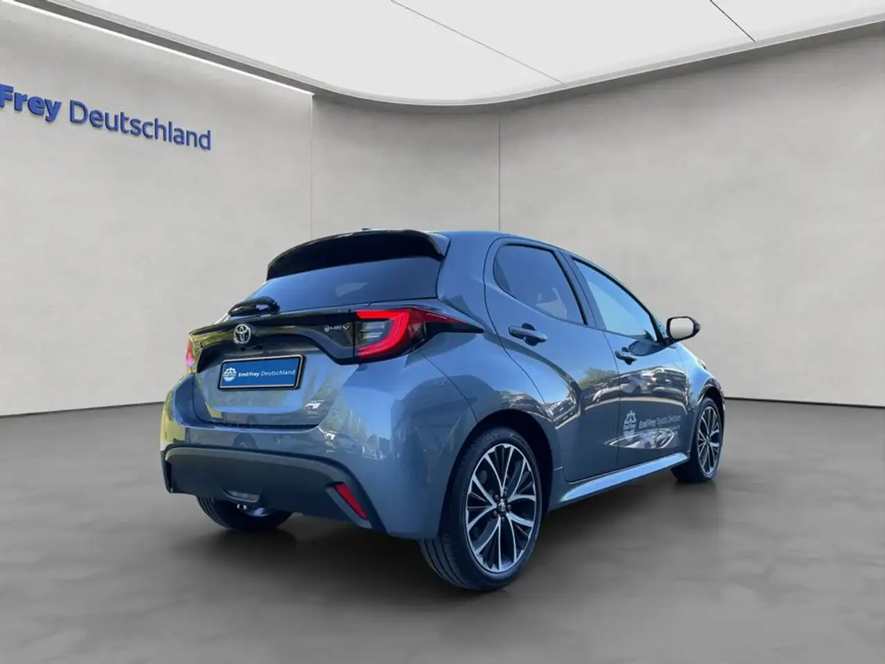 Toyota Yaris 6
