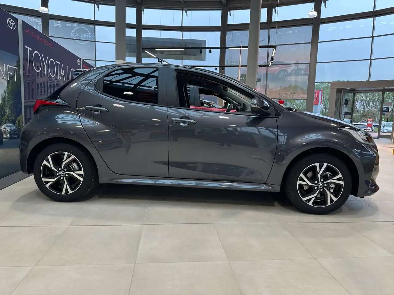 Toyota Yaris 6